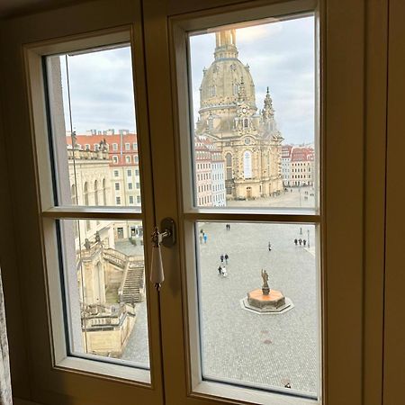 Exklusives Apartment Mit Einmaligem Blick Zur Frauenkirche - Parkplatz Kostenfrei Dresda Exterior foto