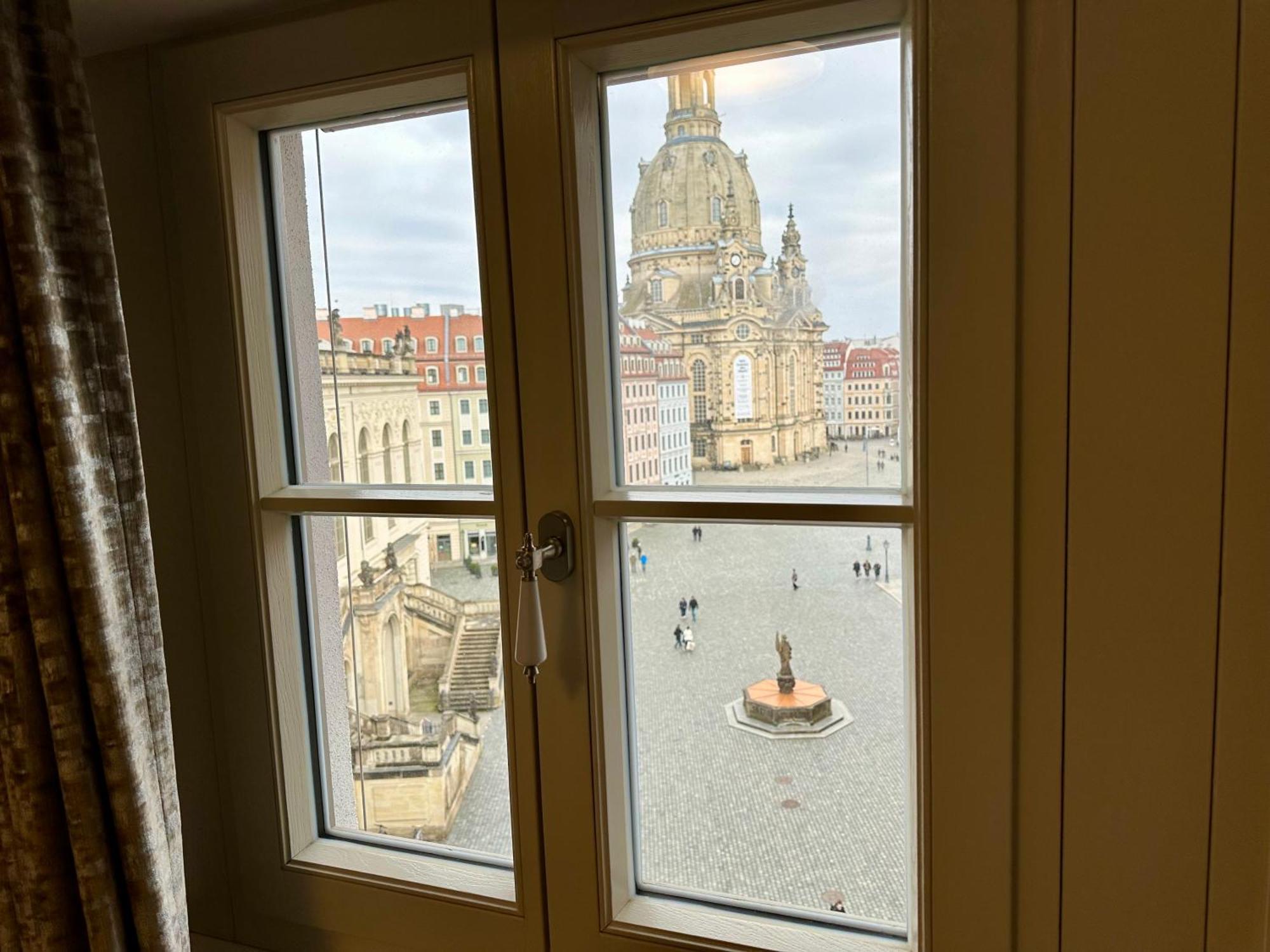 Exklusives Apartment Mit Einmaligem Blick Zur Frauenkirche - Parkplatz Kostenfrei Dresda Exterior foto